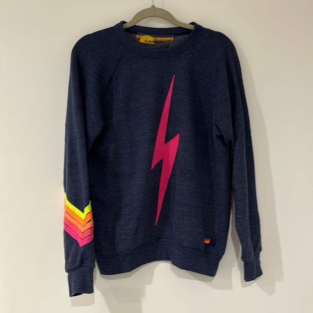Aviator nation sweatshirt barely worn. Size small
